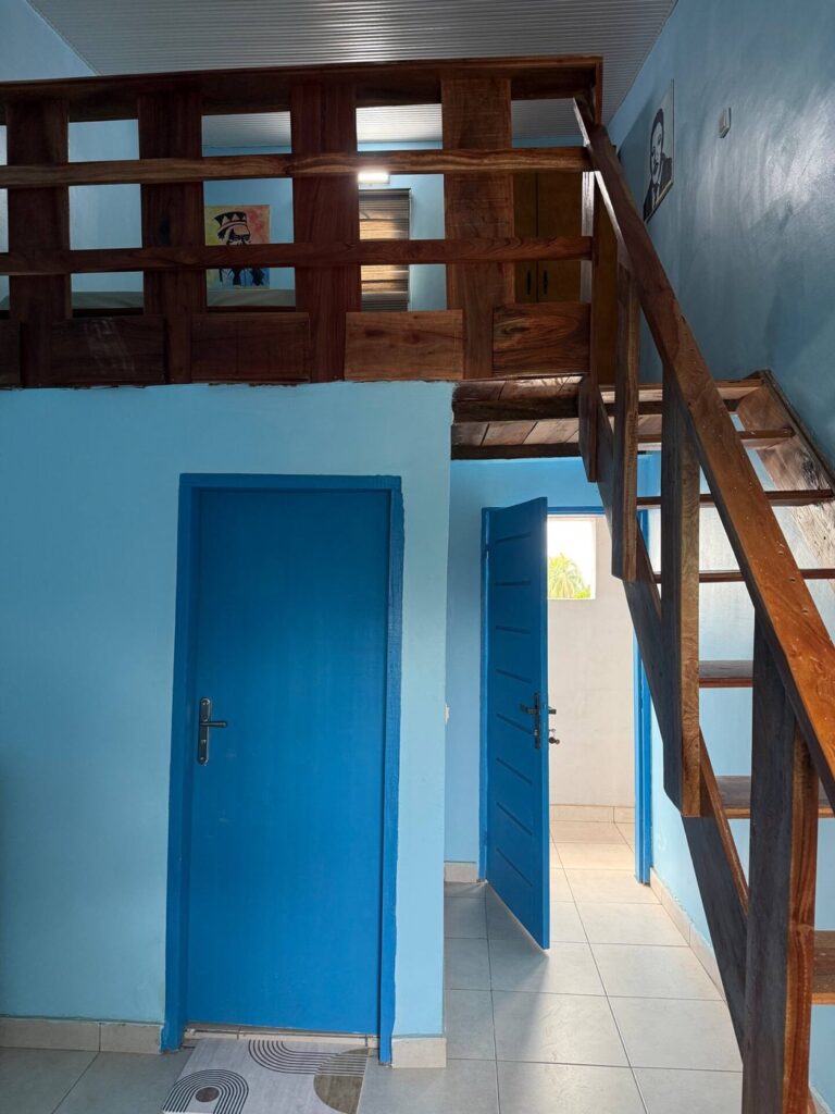 Le duplex bleu, studio d'hébergement de La Fabrique Culturelle